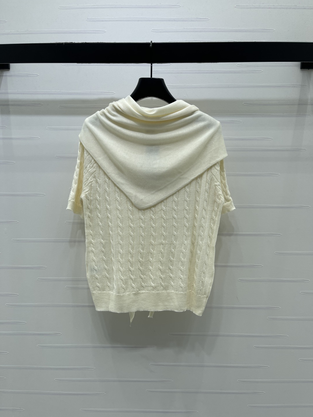 Women's short sleeves